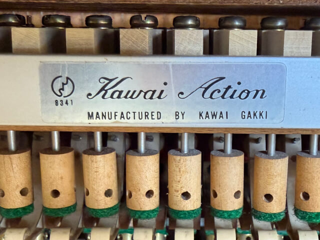 カワイ 中古ピアノ KG-6C