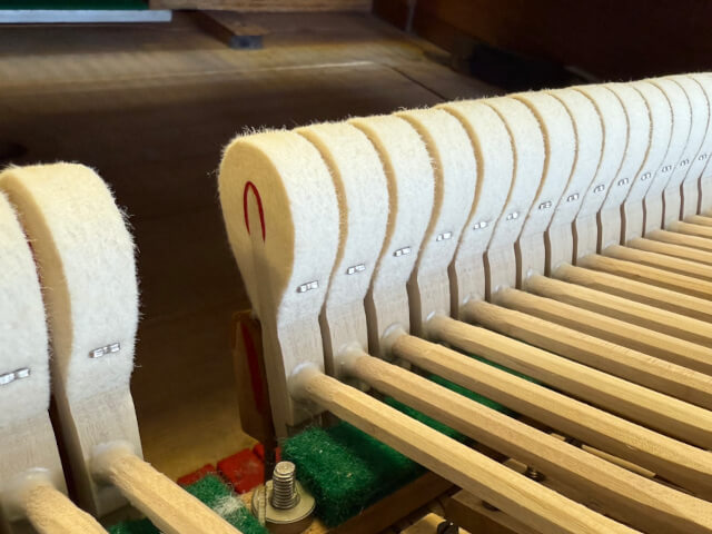 カワイ 中古ピアノ KG-6C