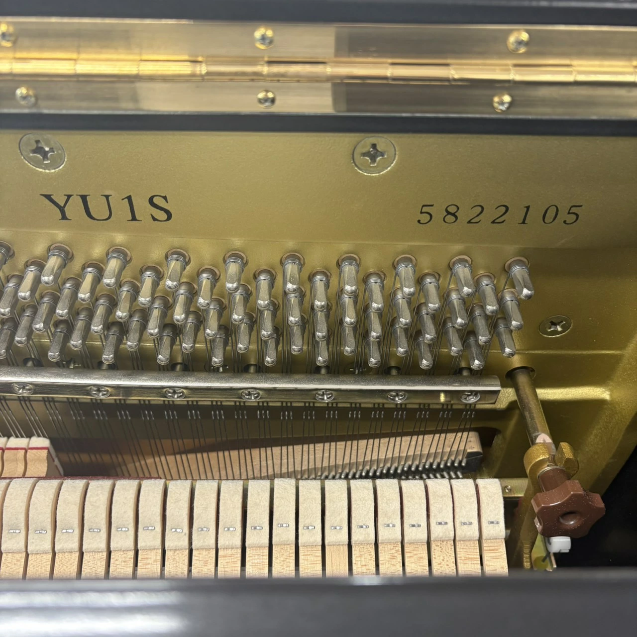 ヤマハ 中古ピアノ YU1S(純正サイレント付)